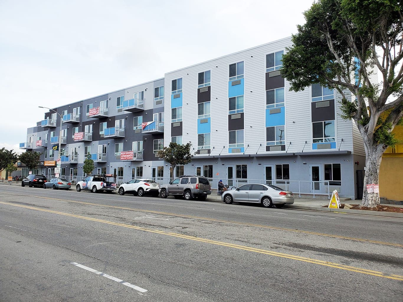 4252 Crenshaw — Los Angeles, CA